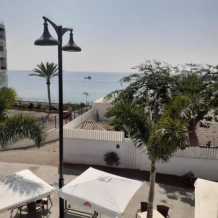 Tenerife Only Near To Πανσιόν 2*